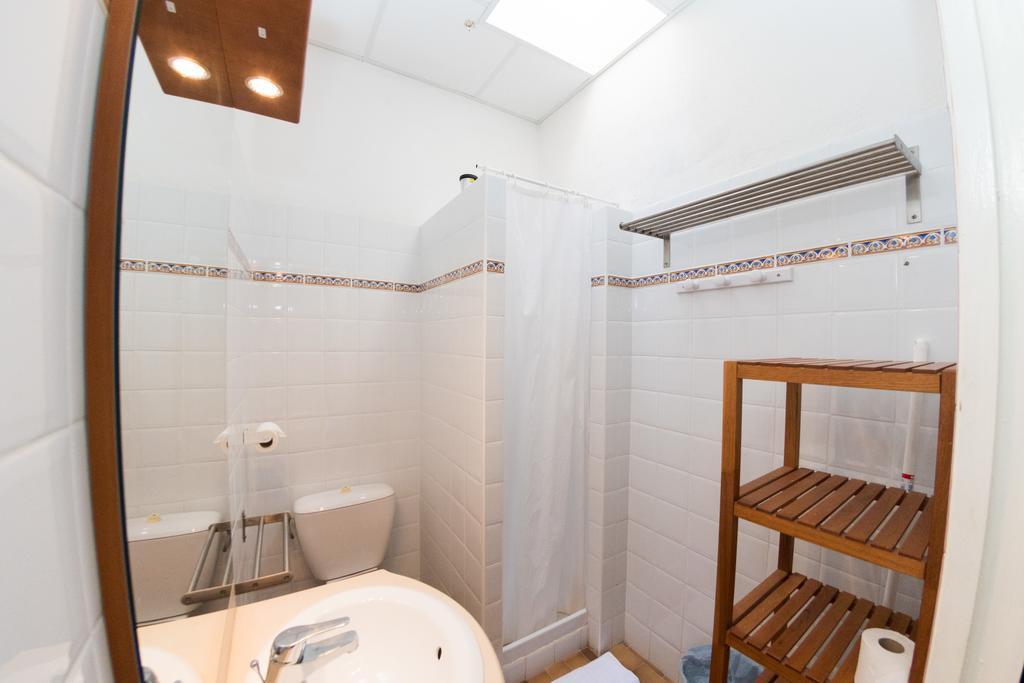 Air Sport Soleil Hotel Hyeres Room photo